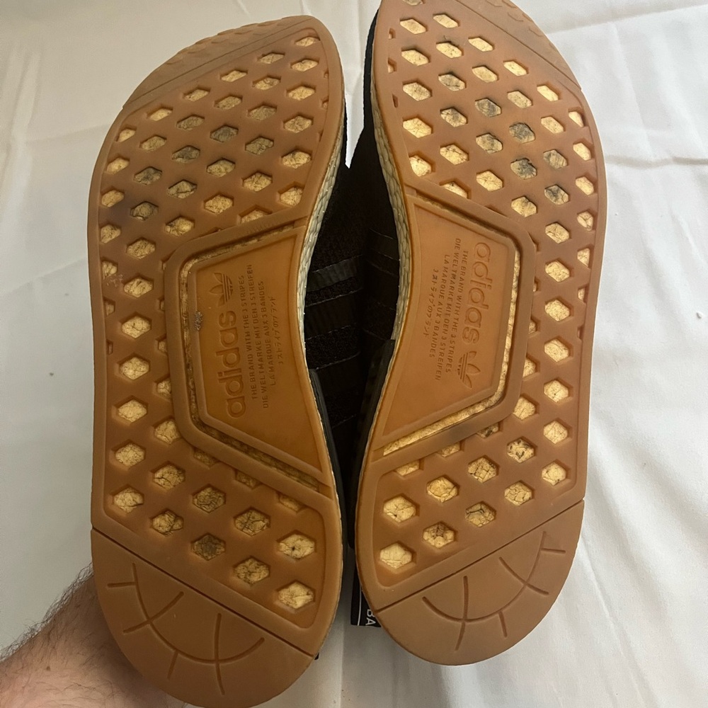 NMD R1 PRIMEBLUE SHOES - Picture 2 of 4